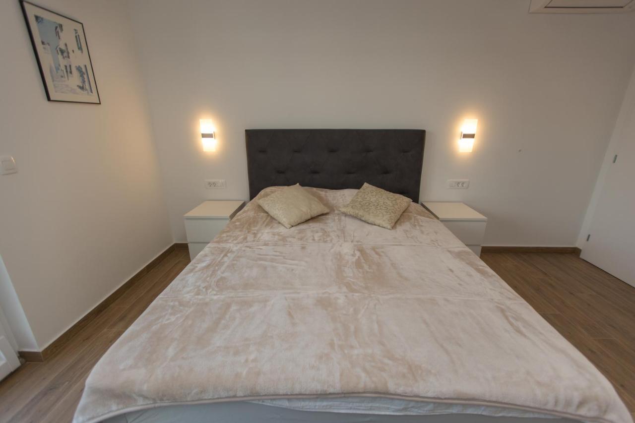 Casa Lidia - Modern & Spacious & Few Steps To Beach & Breathtaking View 扎通 外观 照片