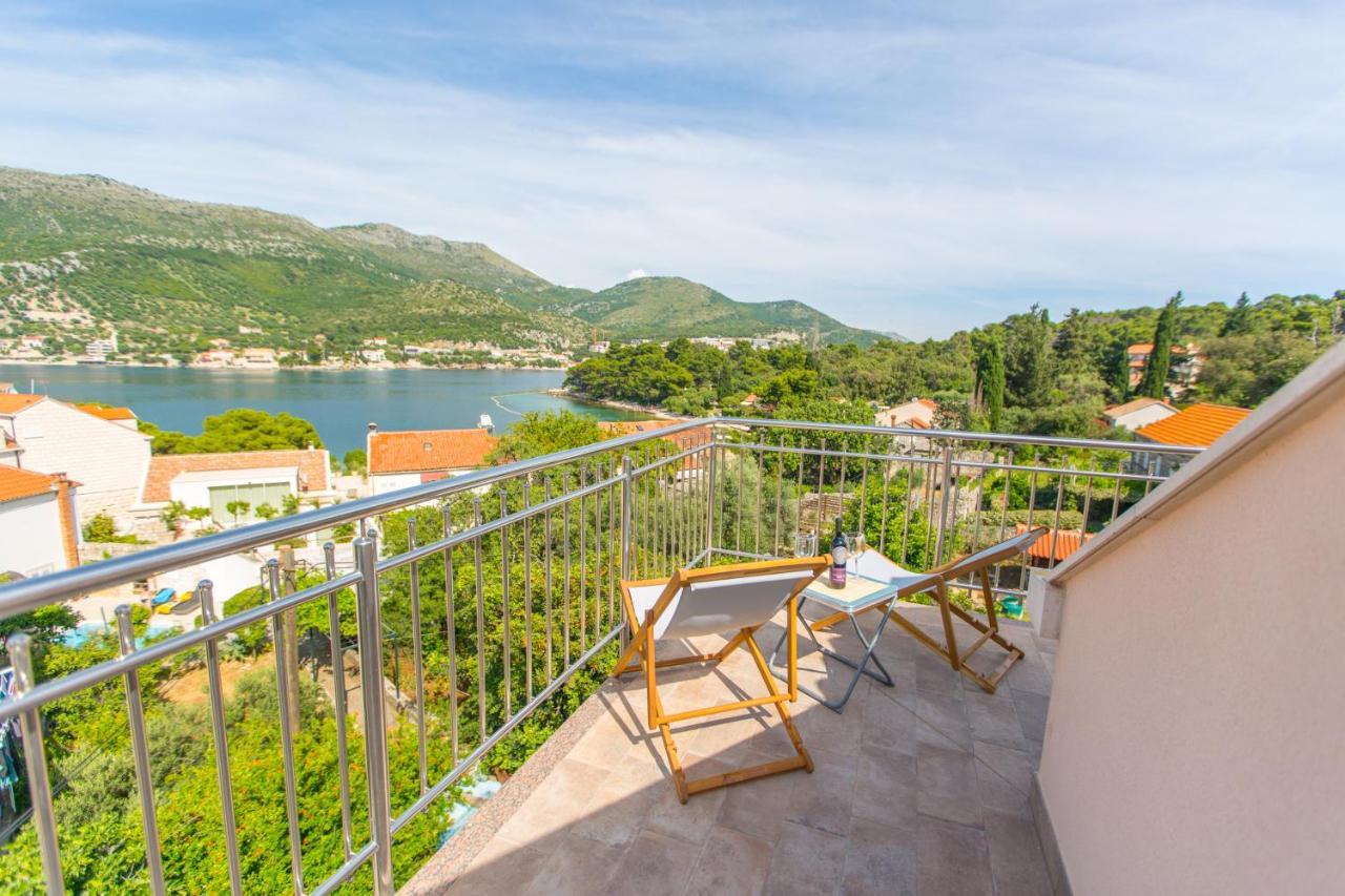 Casa Lidia - Modern & Spacious & Few Steps To Beach & Breathtaking View 扎通 外观 照片